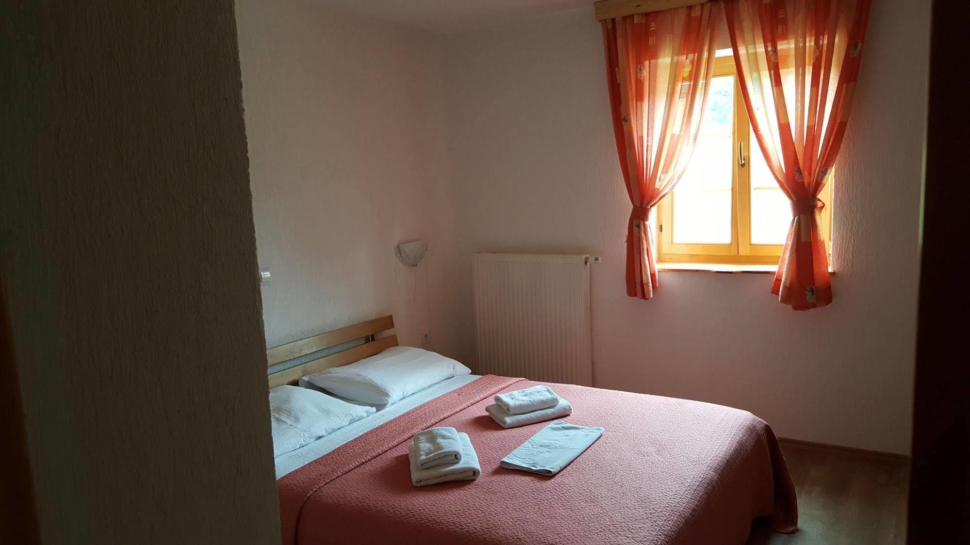Guest House Plitvice Waterfall Plitvicka Jezera Exterior photo